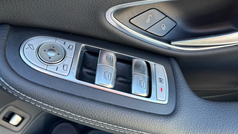 Mercedes-Benz C-Class C220d AMG Line Premium 5dr Auto Diesel Estate